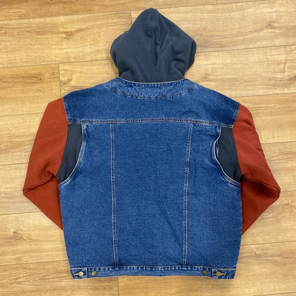 Todays News Jacket - Picture 6 of 6